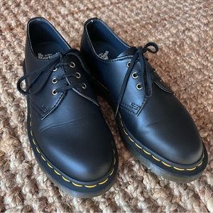 Dr Martens vegan oxfords